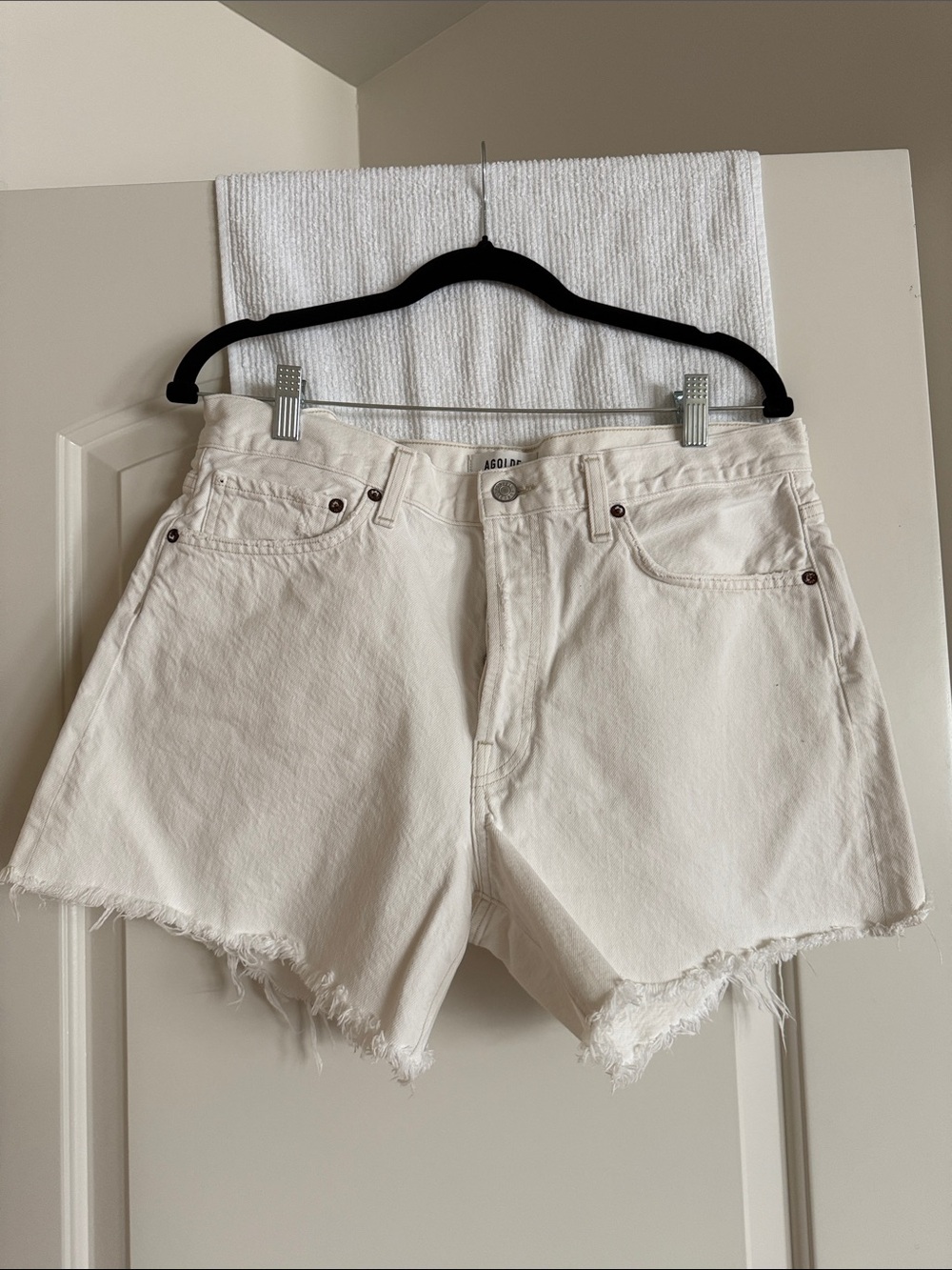 Agolde Cream High-Rise Frayed Hem Denim Shorts